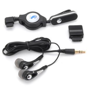 写真：マルチステレオイヤホンマイク（Multi Stereo Earphone）
